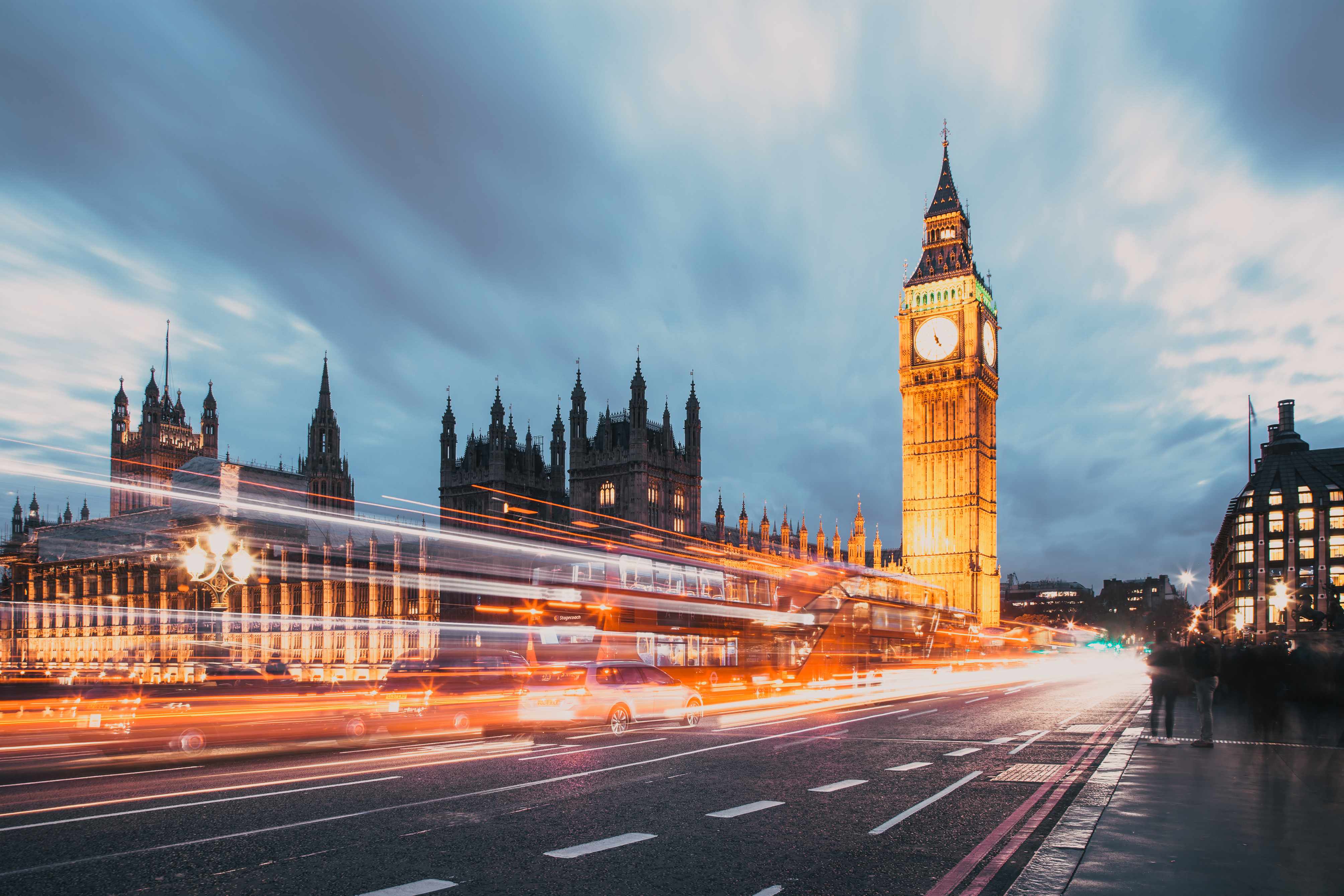 photo illustration <%=Resources.Corporate.London %>